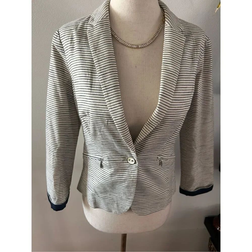 Banana republic stripped blazer size xs